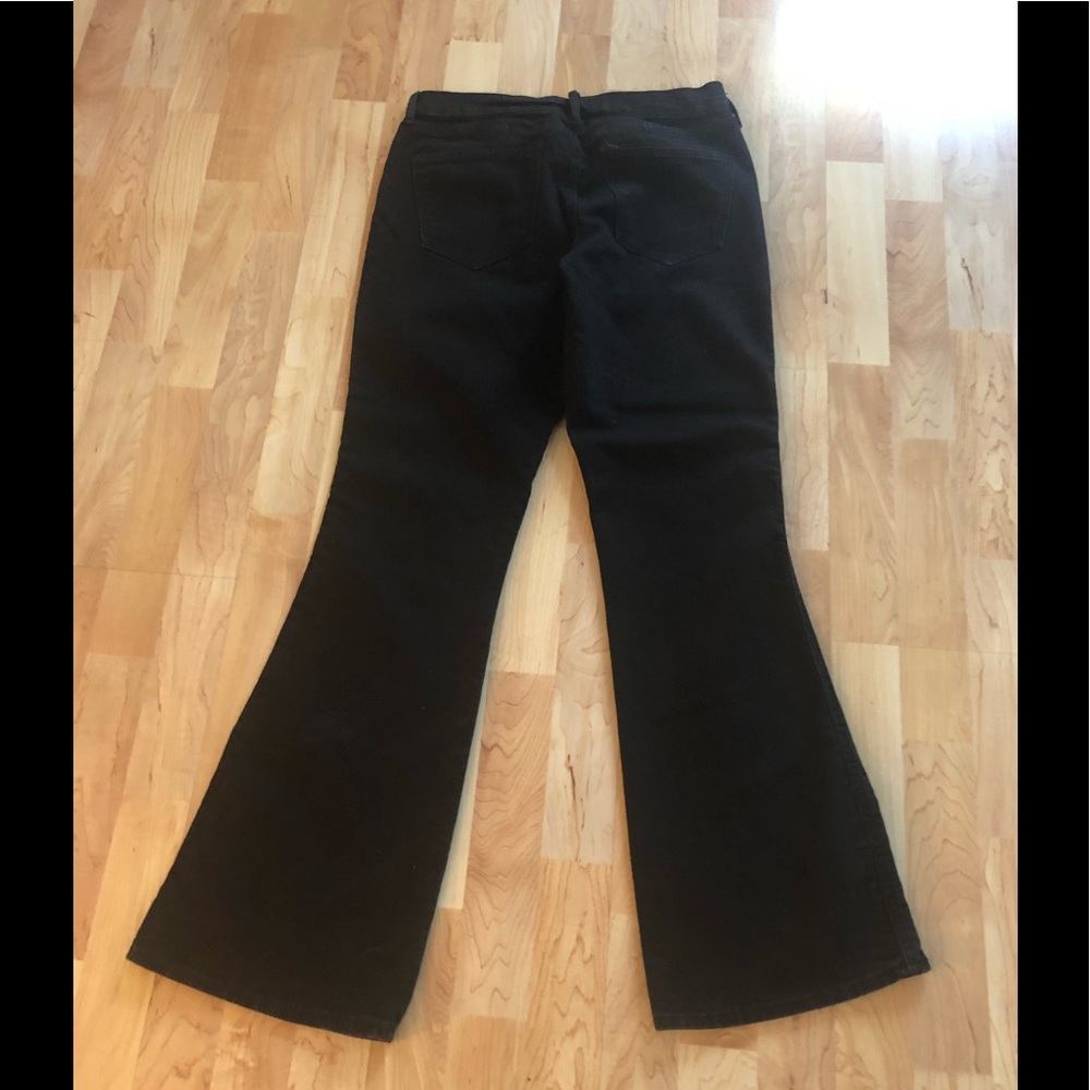 NWOT - Old Navy Mid Rise Black Boot Cut Jeans - Picture 2 of 8